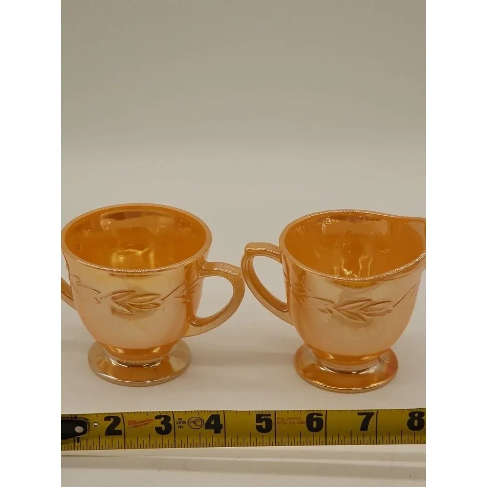 VINTAGE 2-PC FIRE KING LAUREL LEAF PEACH LUSTRE SUGAR BOWL &‎ CREAMER SET